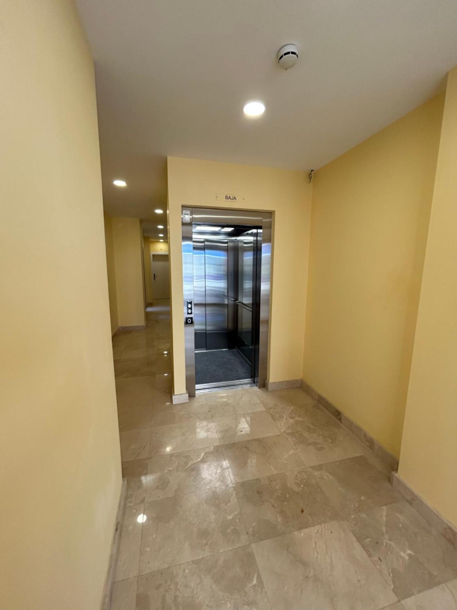 Apartamentos Turisticos Aeropuerto Barajas Мадрид Экстерьер фото