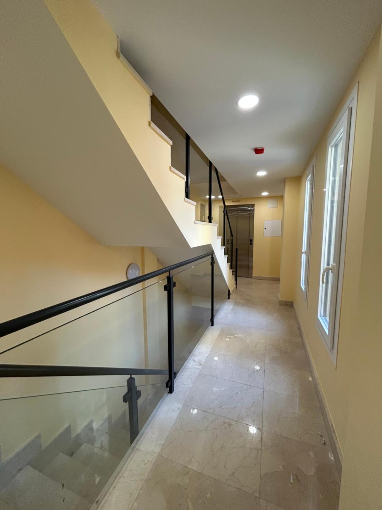 Apartamentos Turisticos Aeropuerto Barajas Мадрид Экстерьер фото